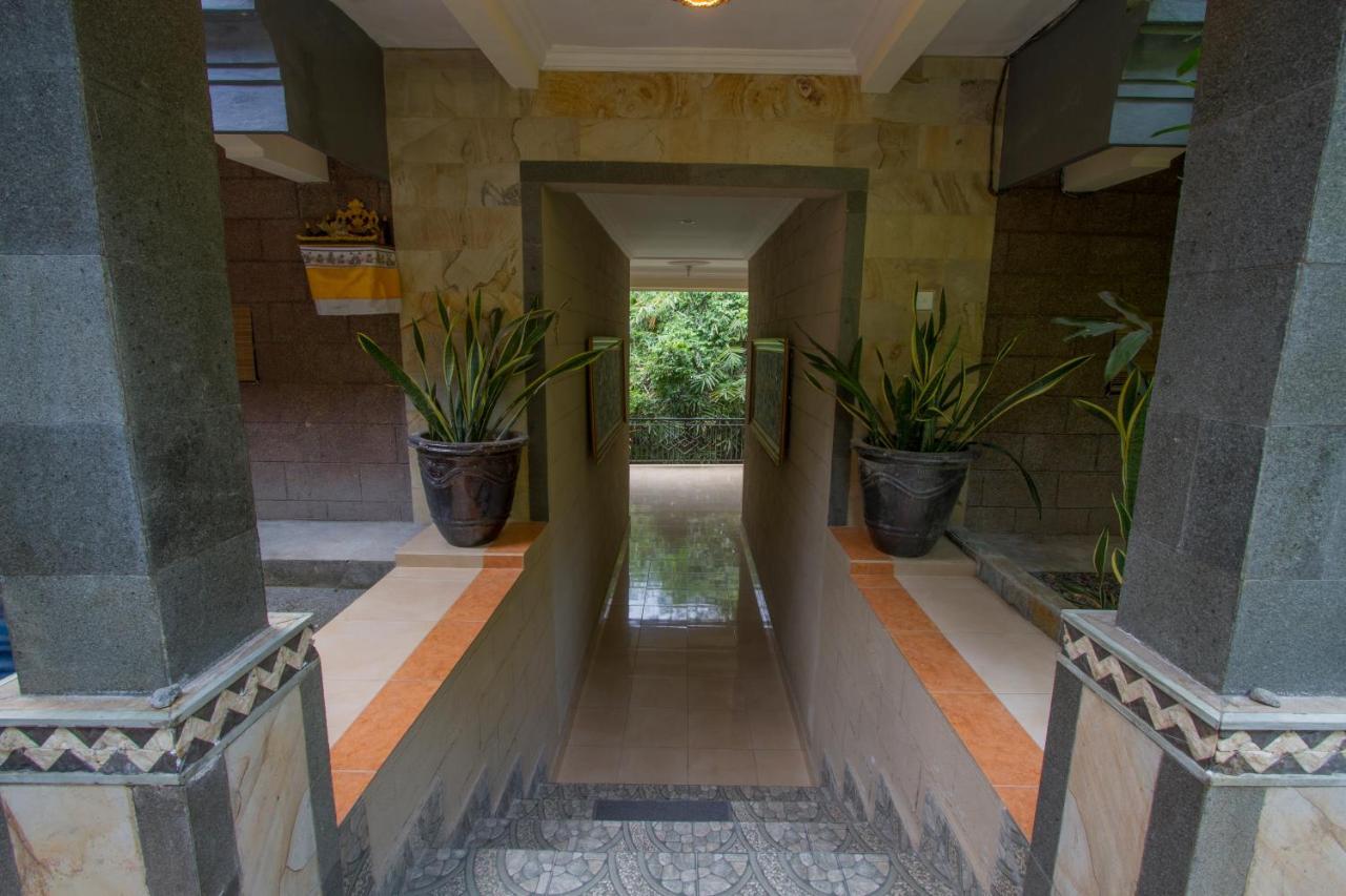 Kukuh House Ubud Exterior foto
